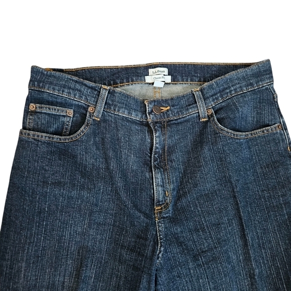 L.L. Bean Womens Classic Fit Blue Jeans Sz 16 - Picture 2 of 11